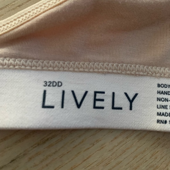 Lively all day no wire bra - Picture 9 of 10